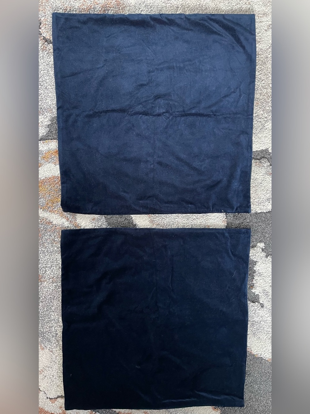 NEW Quince Set of 2 100% Cotton Velvet Pillow Covers 22 X 22 (Navy) MSRP $110